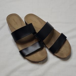 Black Universal Thread Kerryl Slides